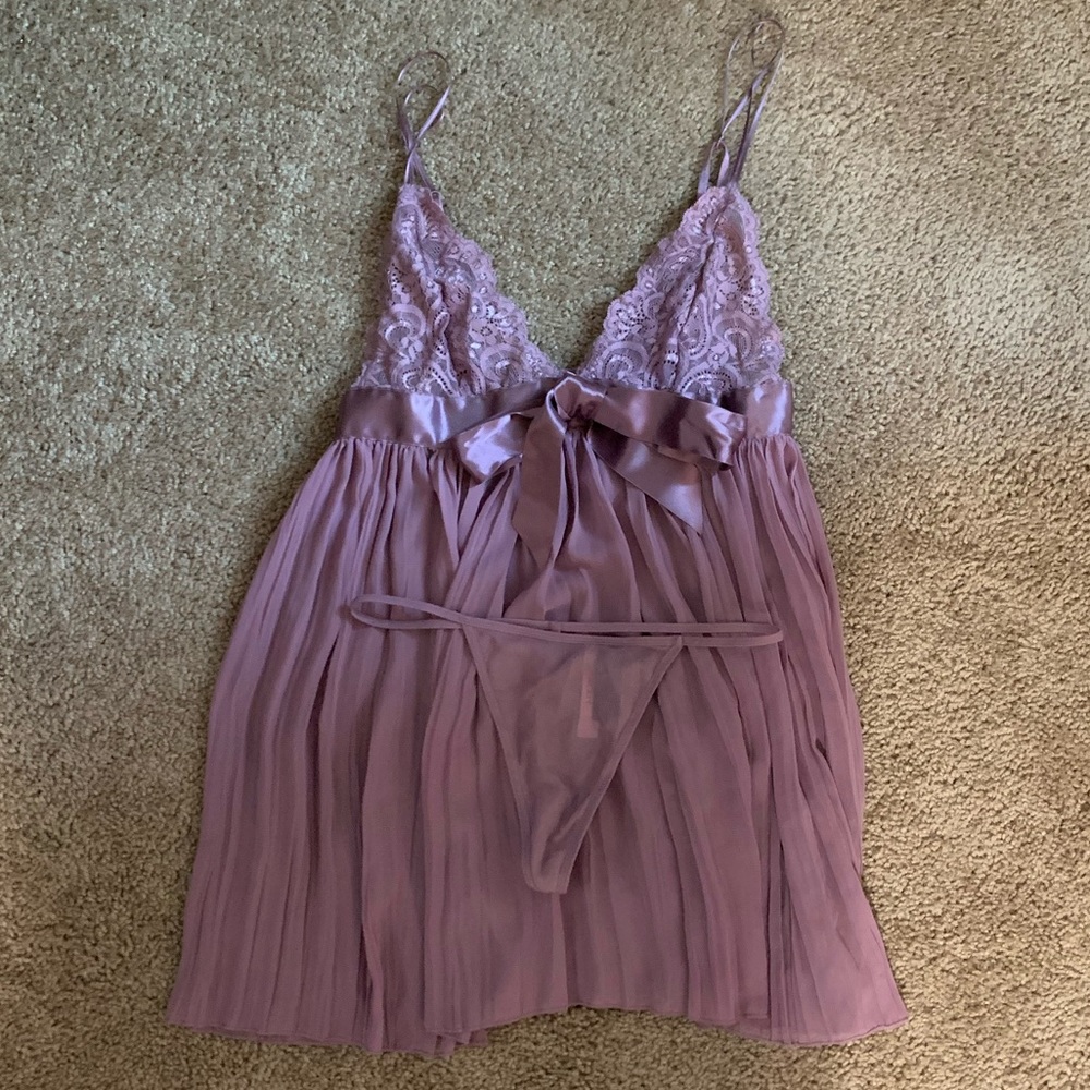 NWT 2-Piece Mauve VS Lingerie Set